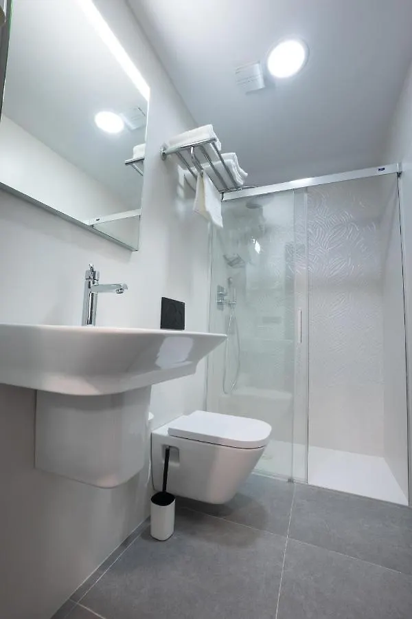 Nerja-Centro-Jacuzzi- Mirador De La Ermita- Adults Recommended 호텔 네르하