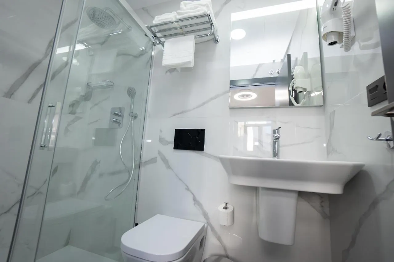 Nerja-Centro-Jacuzzi- Mirador De La Ermita- Adults Recommended 호텔 게스트하우스