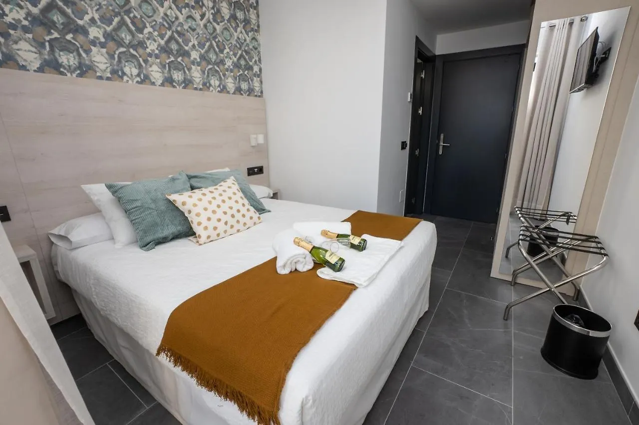 Hotel Nerja-Centro-Jacuzzi- Mirador De La Ermita- Adults Recommended Nerja
