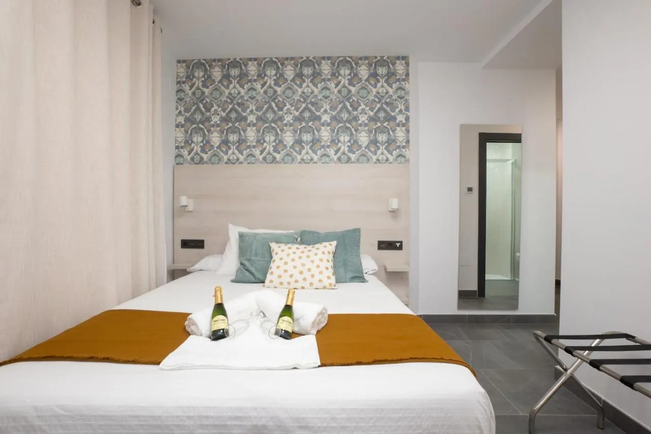 Nerja-Centro-Jacuzzi- Mirador De La Ermita- Adults Recommended Hotel 0*, Nerja Spain
